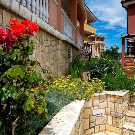 Kastell Apartments Лопар Екстер'єр фото