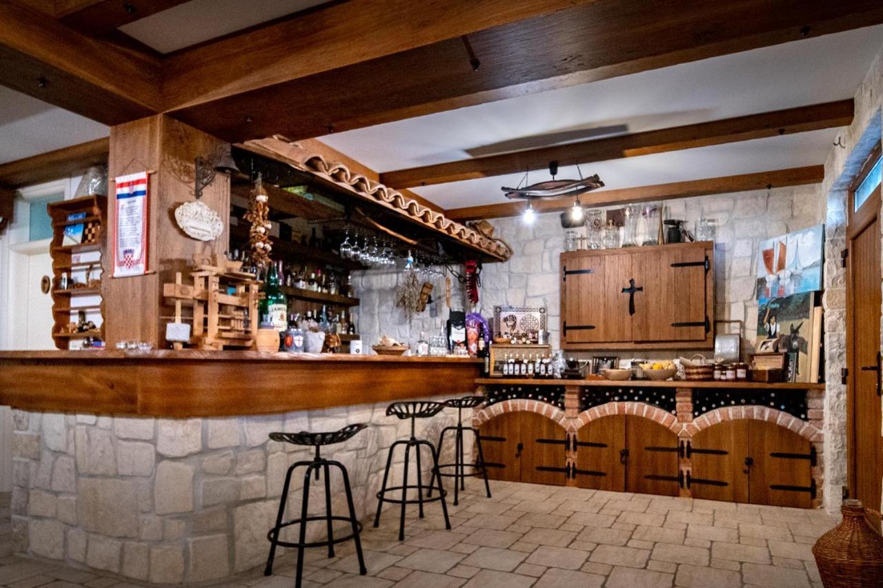 Kastell Apartments Лопар Екстер'єр фото