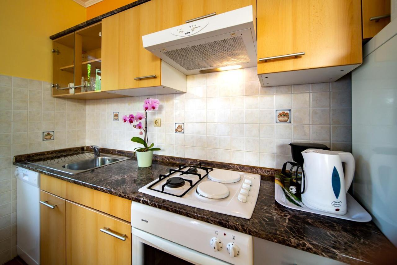 Kastell Apartments Лопар Екстер'єр фото