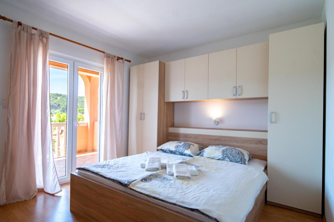 Kastell Apartments Лопар Екстер'єр фото