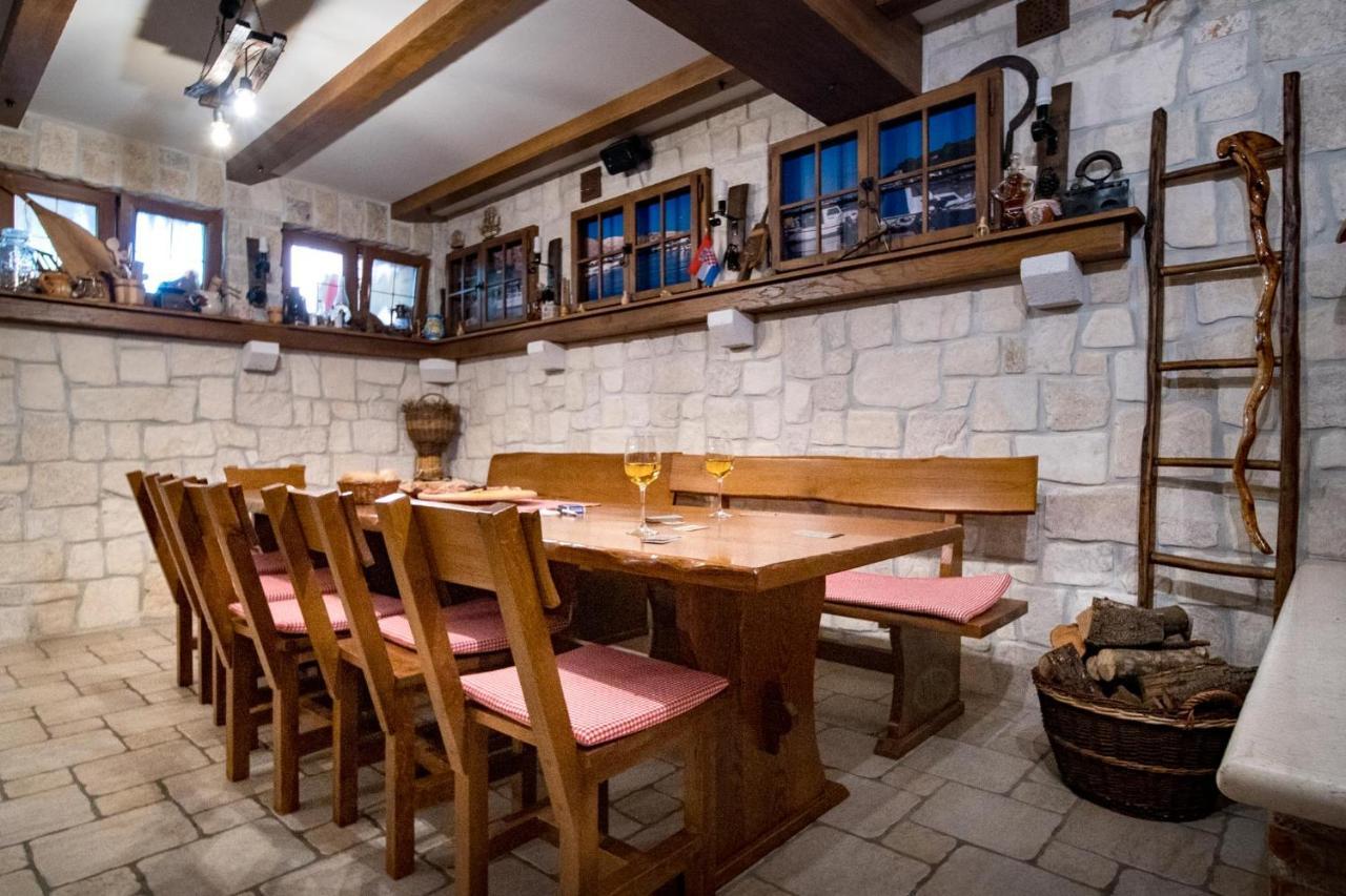 Kastell Apartments Лопар Екстер'єр фото