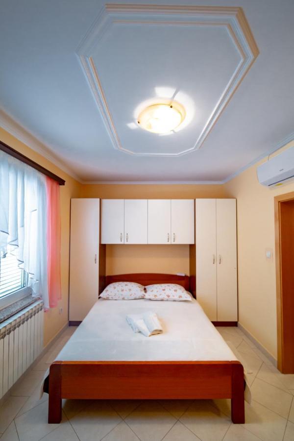 Kastell Apartments Лопар Екстер'єр фото