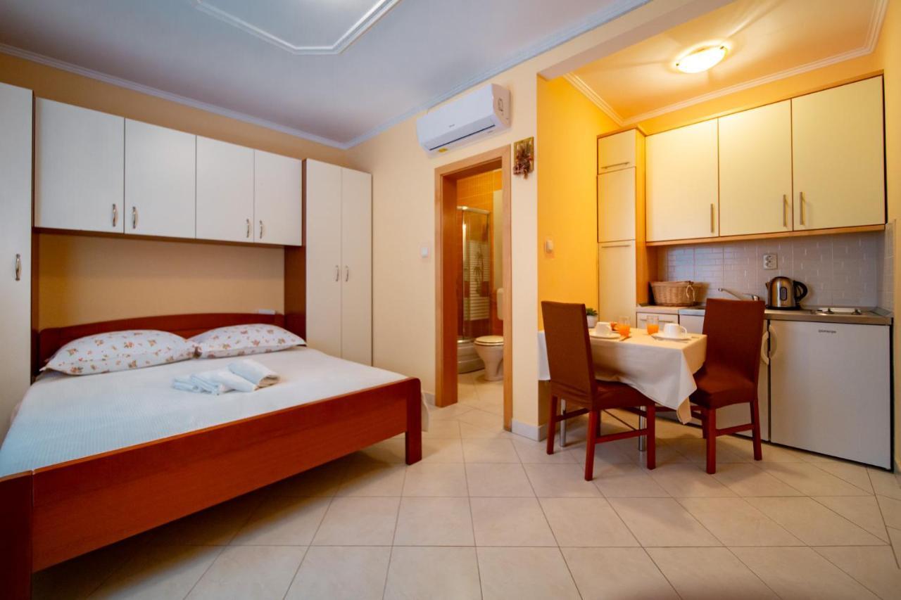 Kastell Apartments Лопар Екстер'єр фото