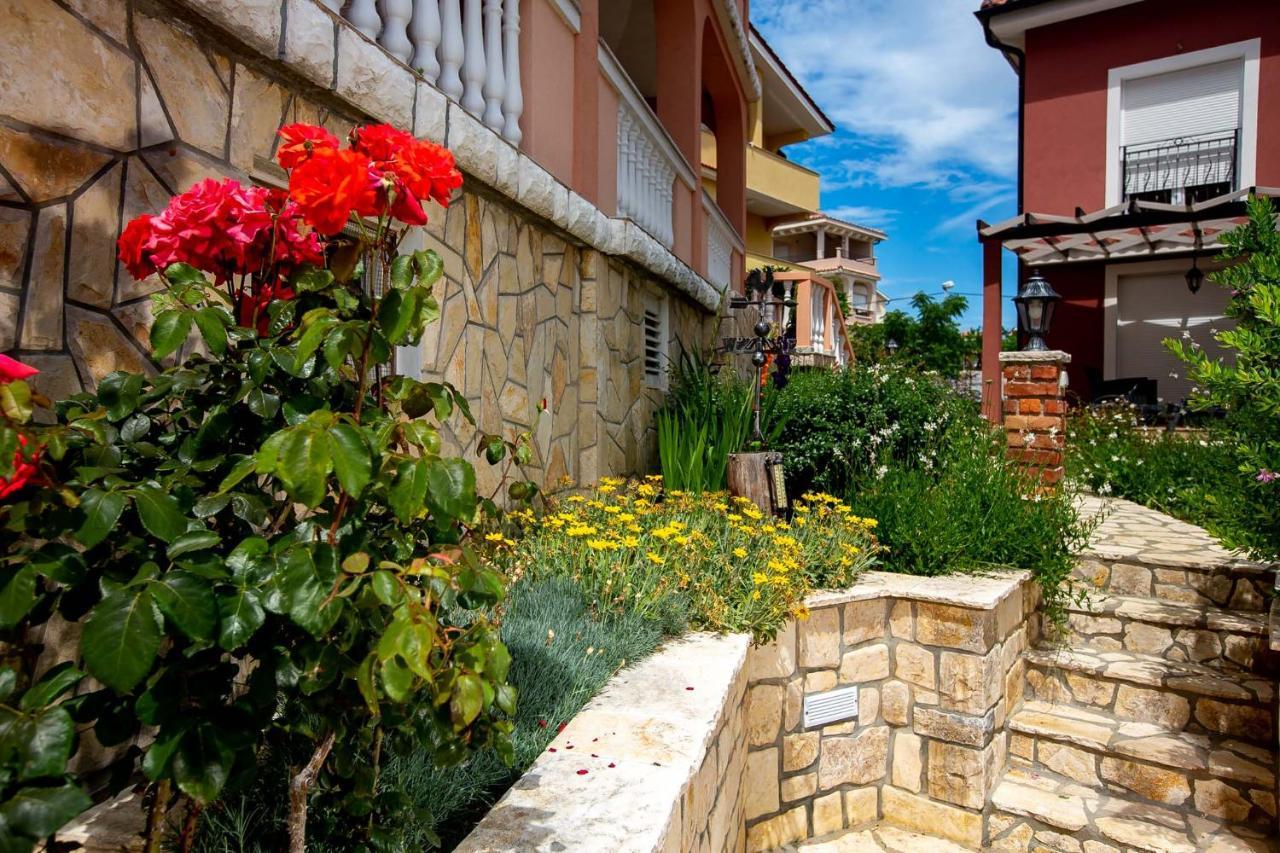 Kastell Apartments Лопар Екстер'єр фото